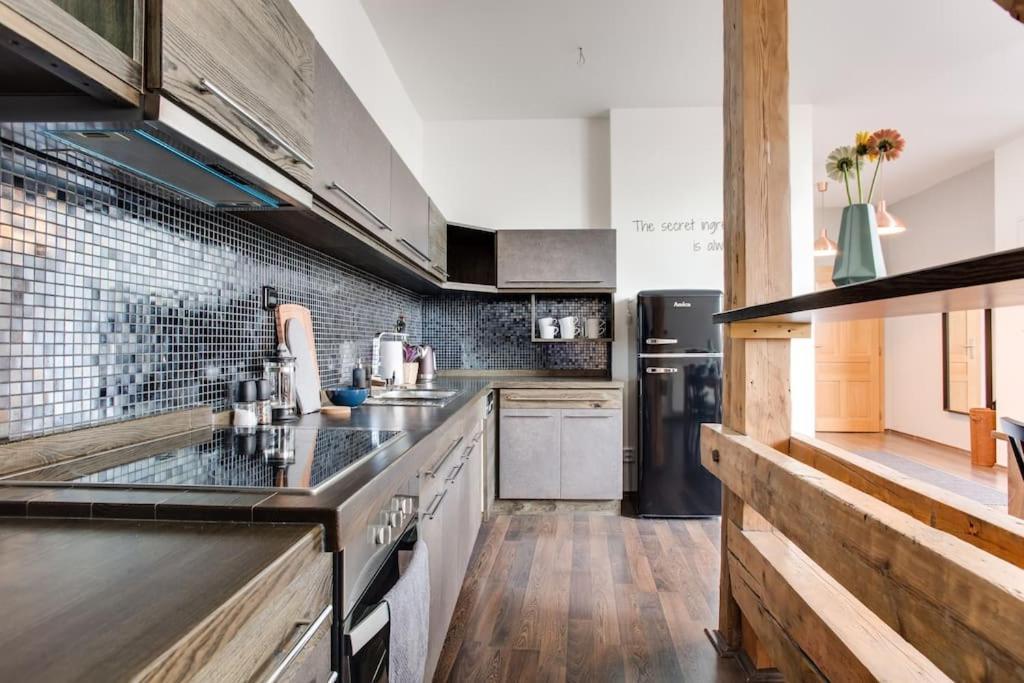 Unique City Centre Duplex, Castle View, Roof Top Terrace Prag