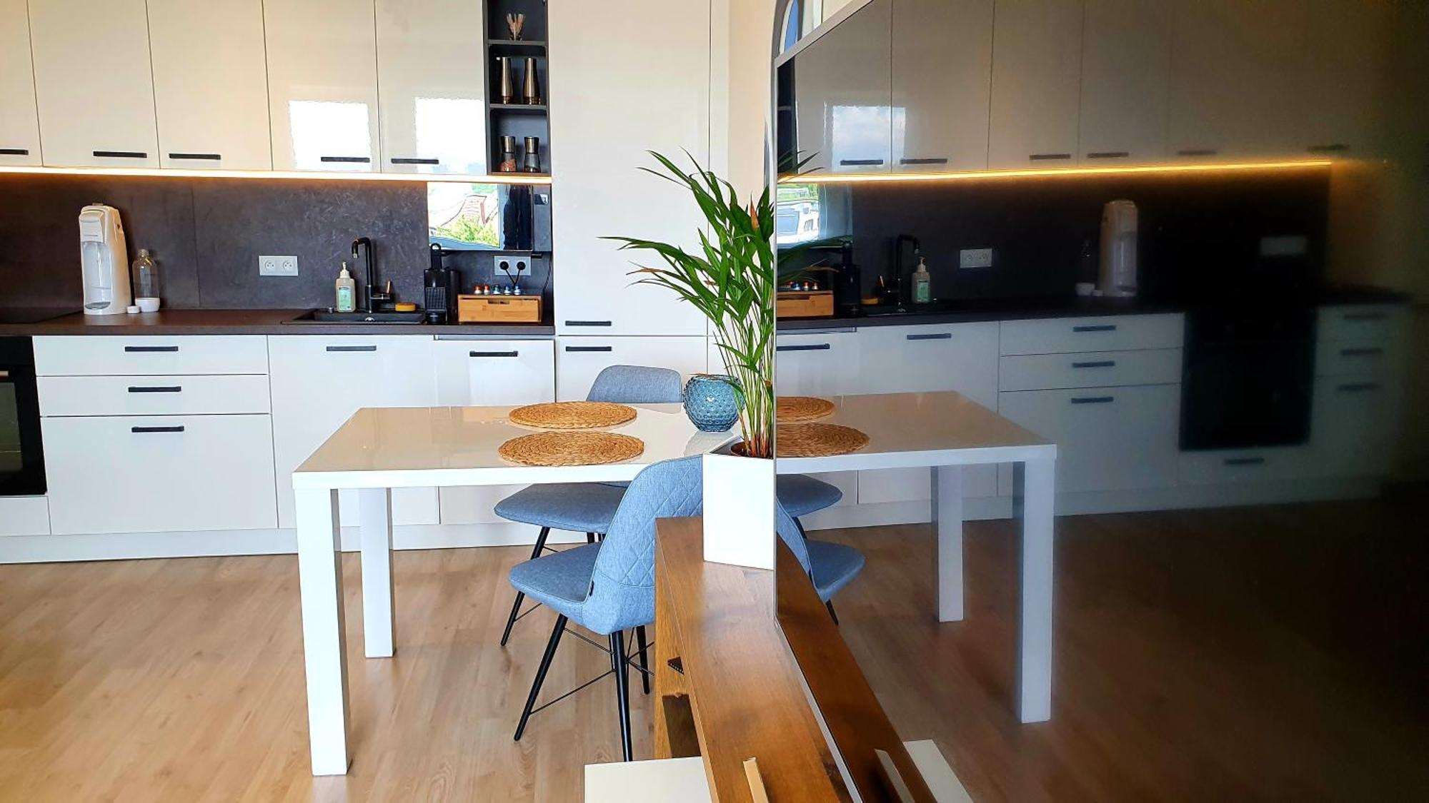 Luxury Vbloku Apartment Prague