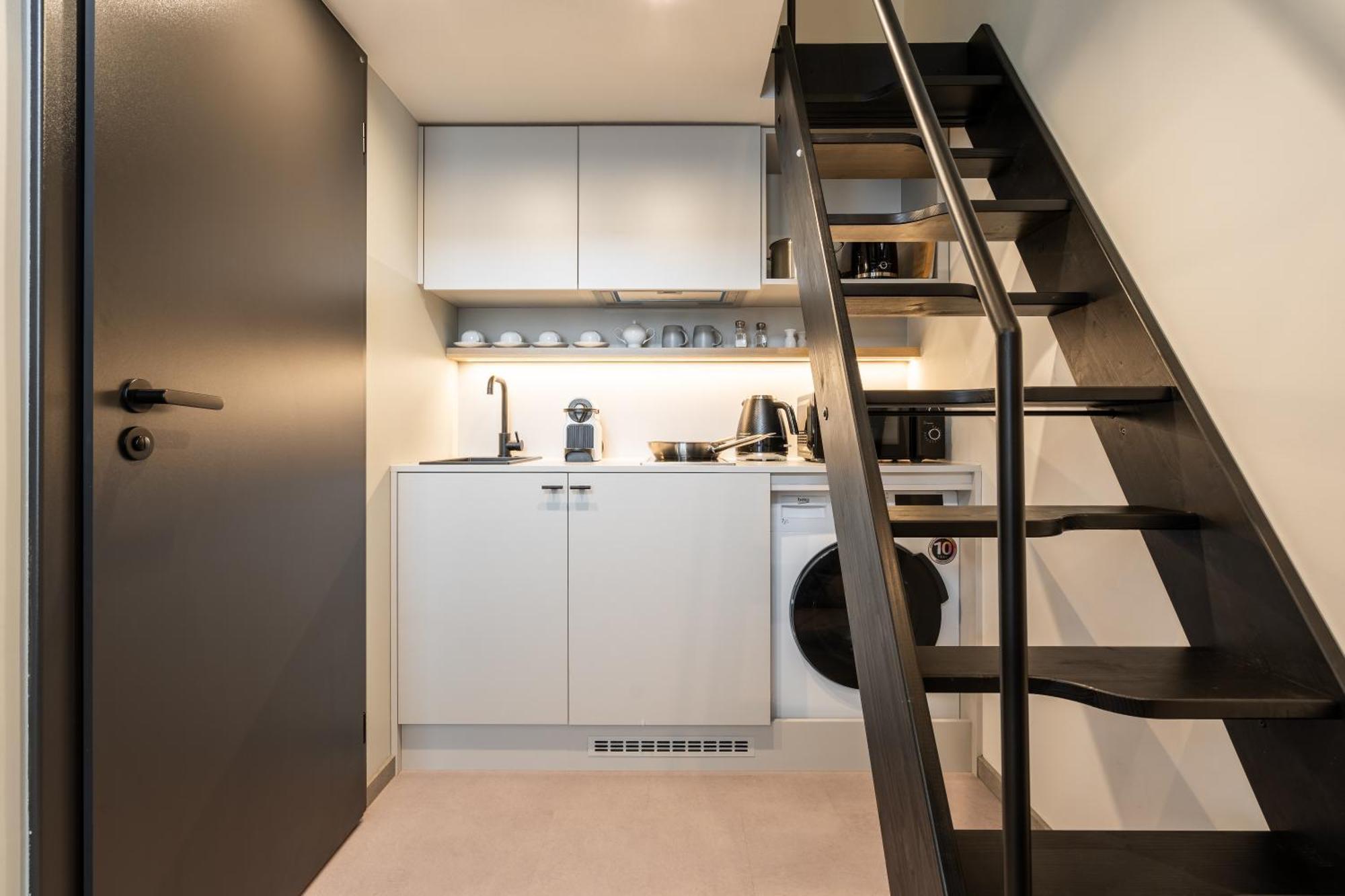 Honest Karlin Aparthotel