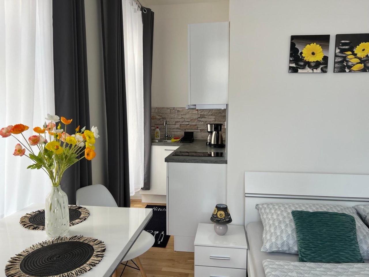 1 Florenc Hlavni Mesto Romantic Apartmán
