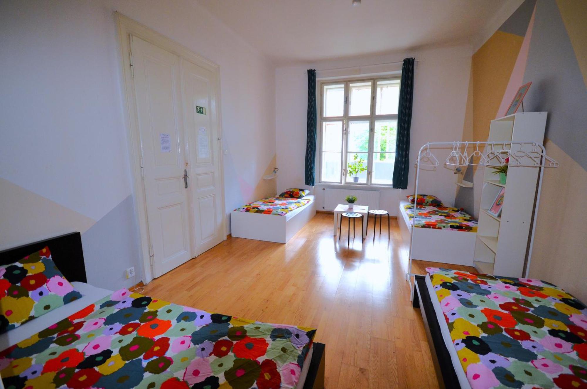 Travel&joy Backpackers Hostel