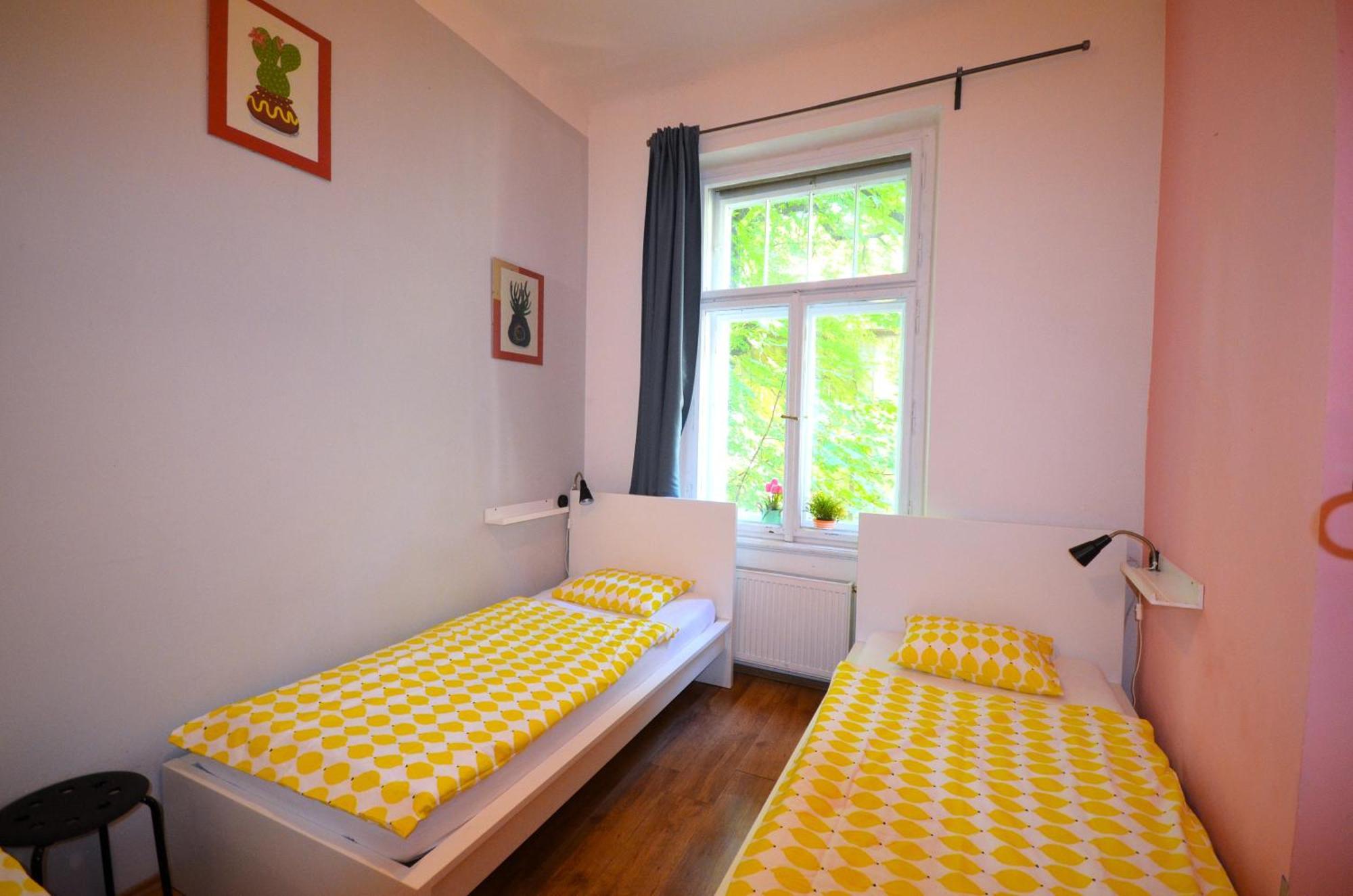 Travel&joy Backpackers Hostel
