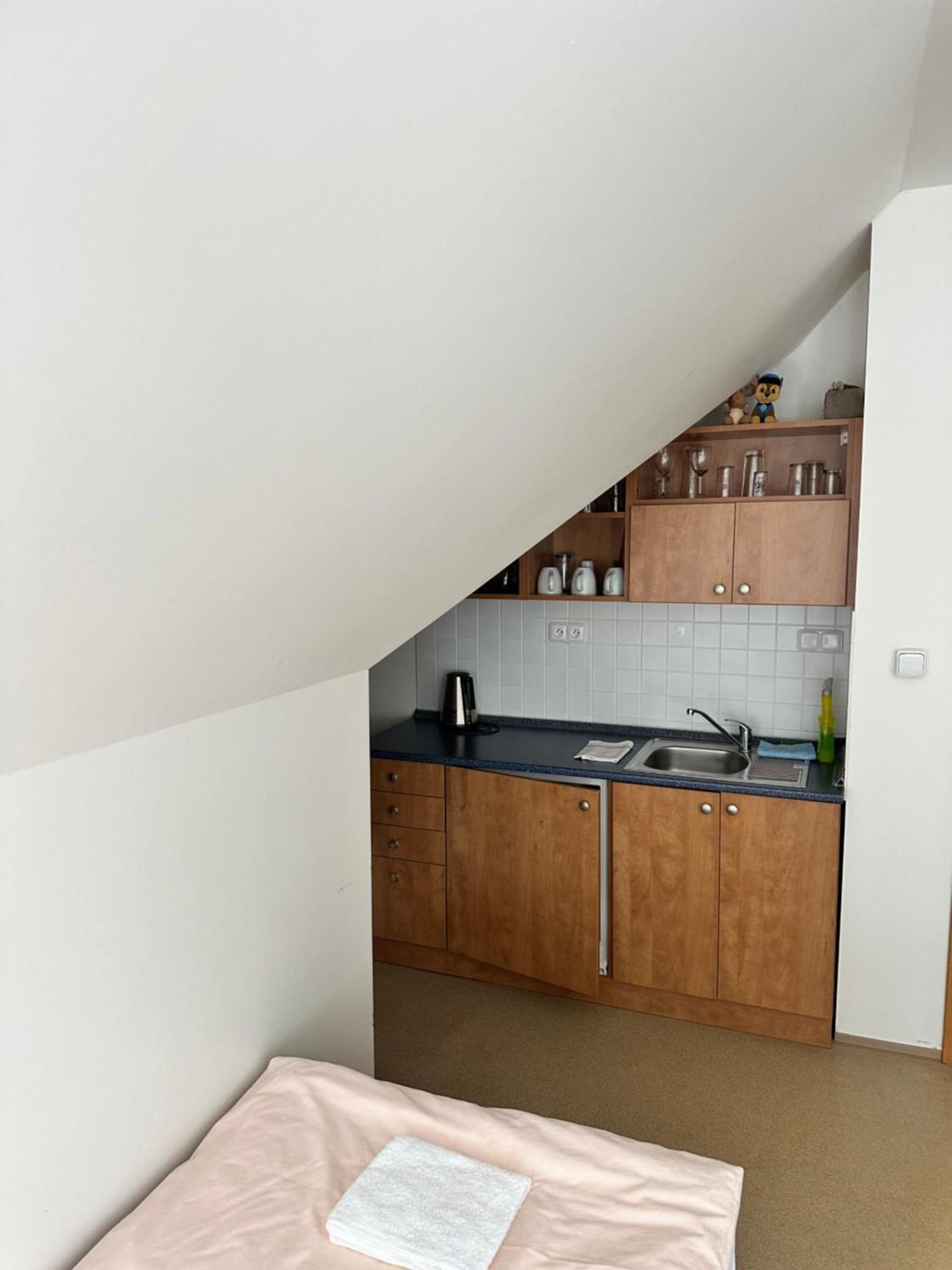 4 - Caspv Homestay Prague