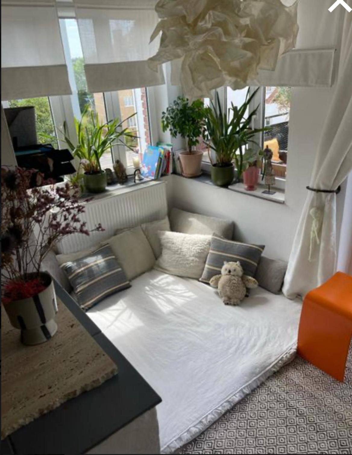 Flat With Heart And Art Nearby Centre Of The * Prag