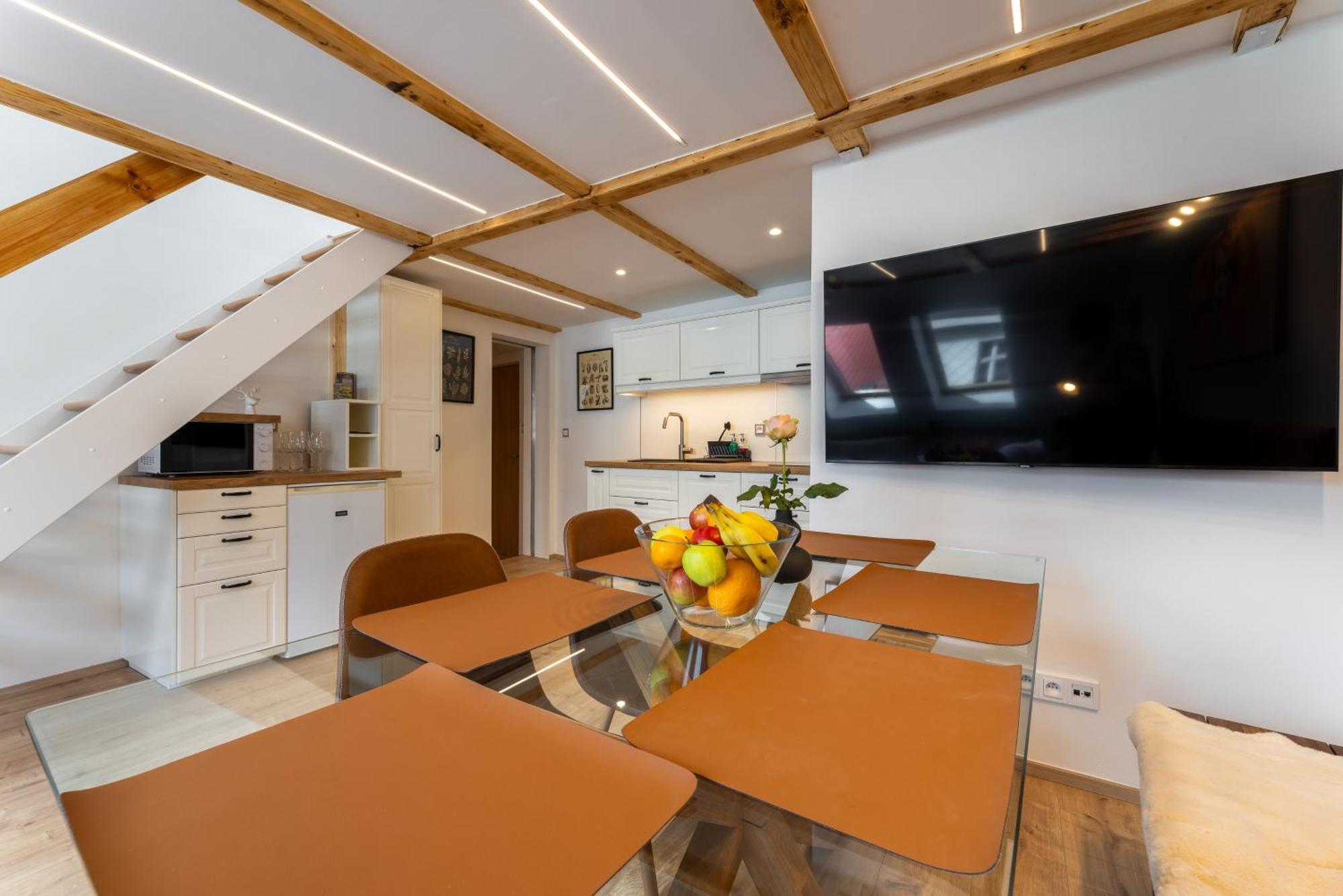 Classy Loft In The Center Of Apartment Prag