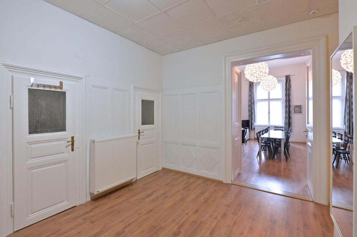 13 Single Beds In Centrum * Prag