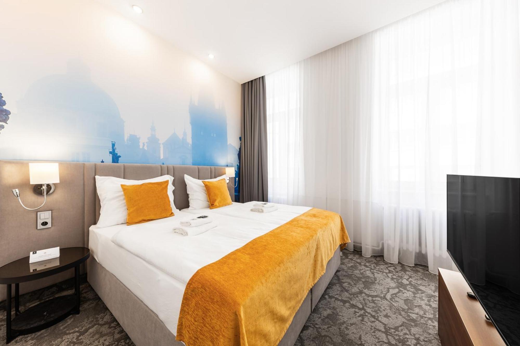 Hotel A1 Royal Plaza