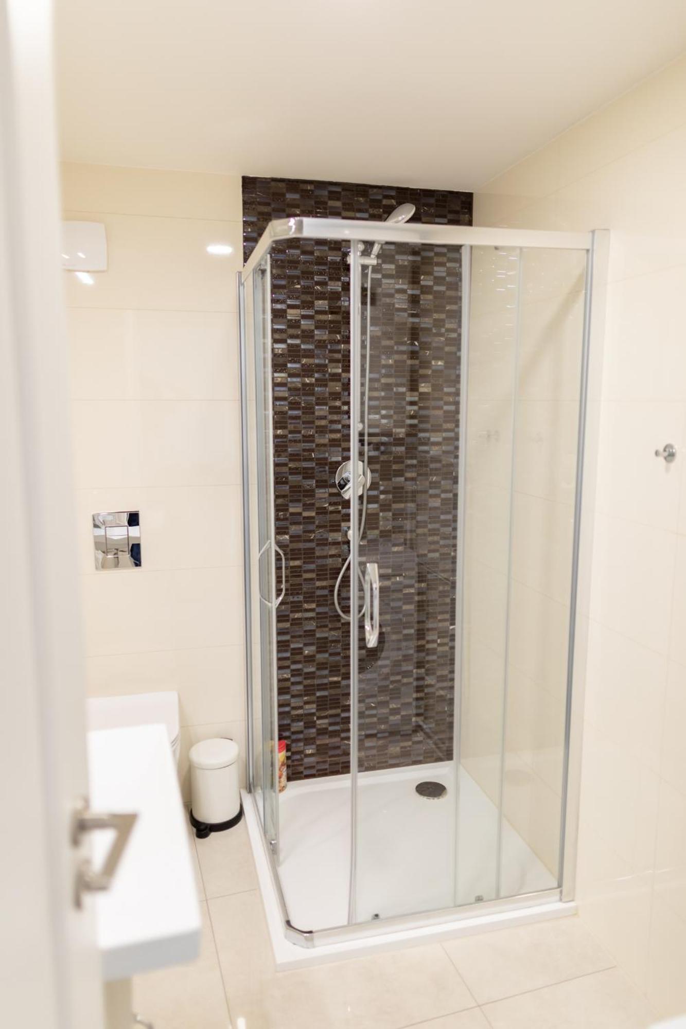 Anjelsky 95m Apartment *