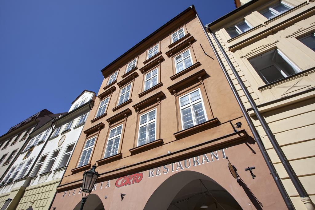 Igor And David Apartment Prag