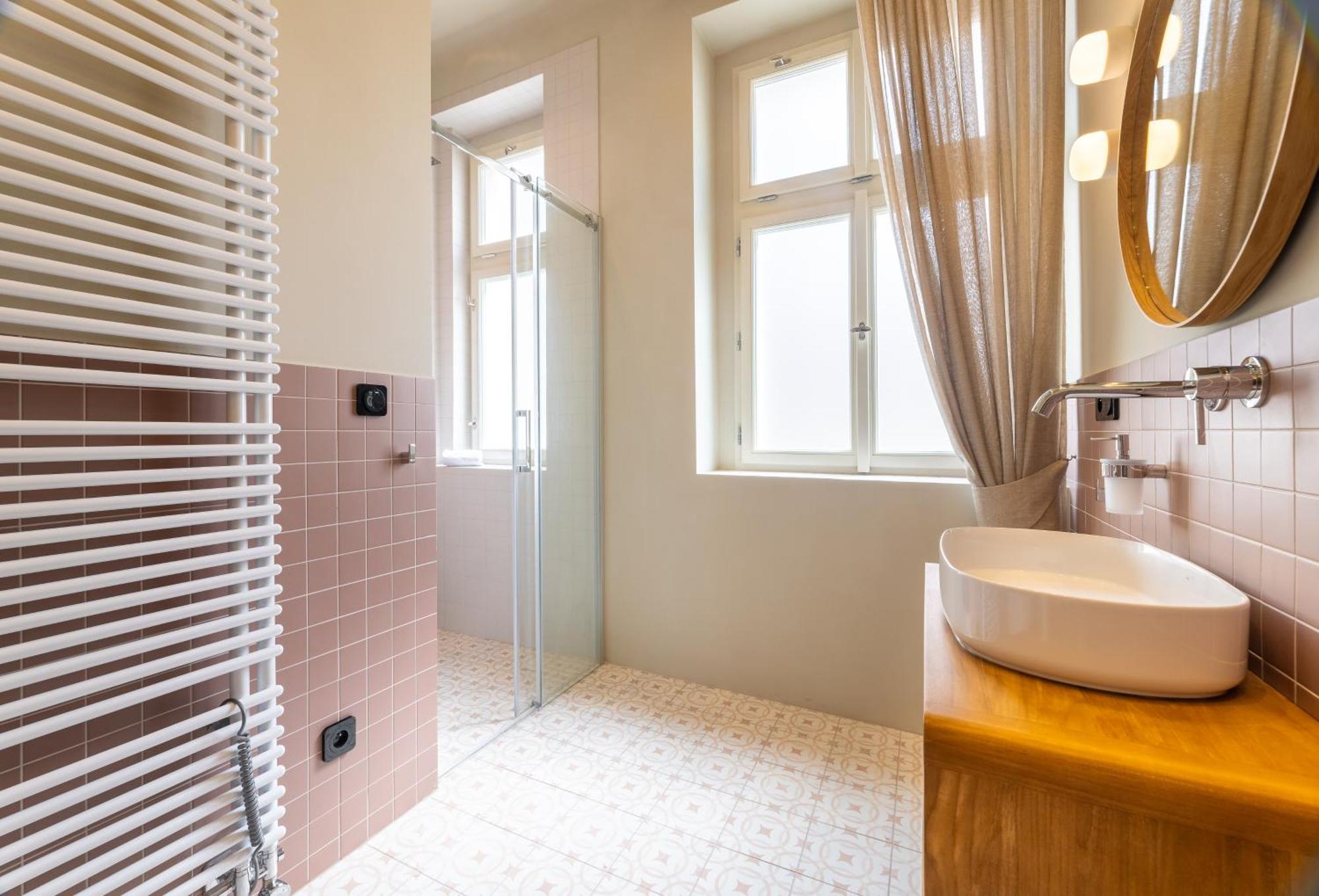 Apartment Luxury 2 Bedroom With Ac In The Old Town Prague