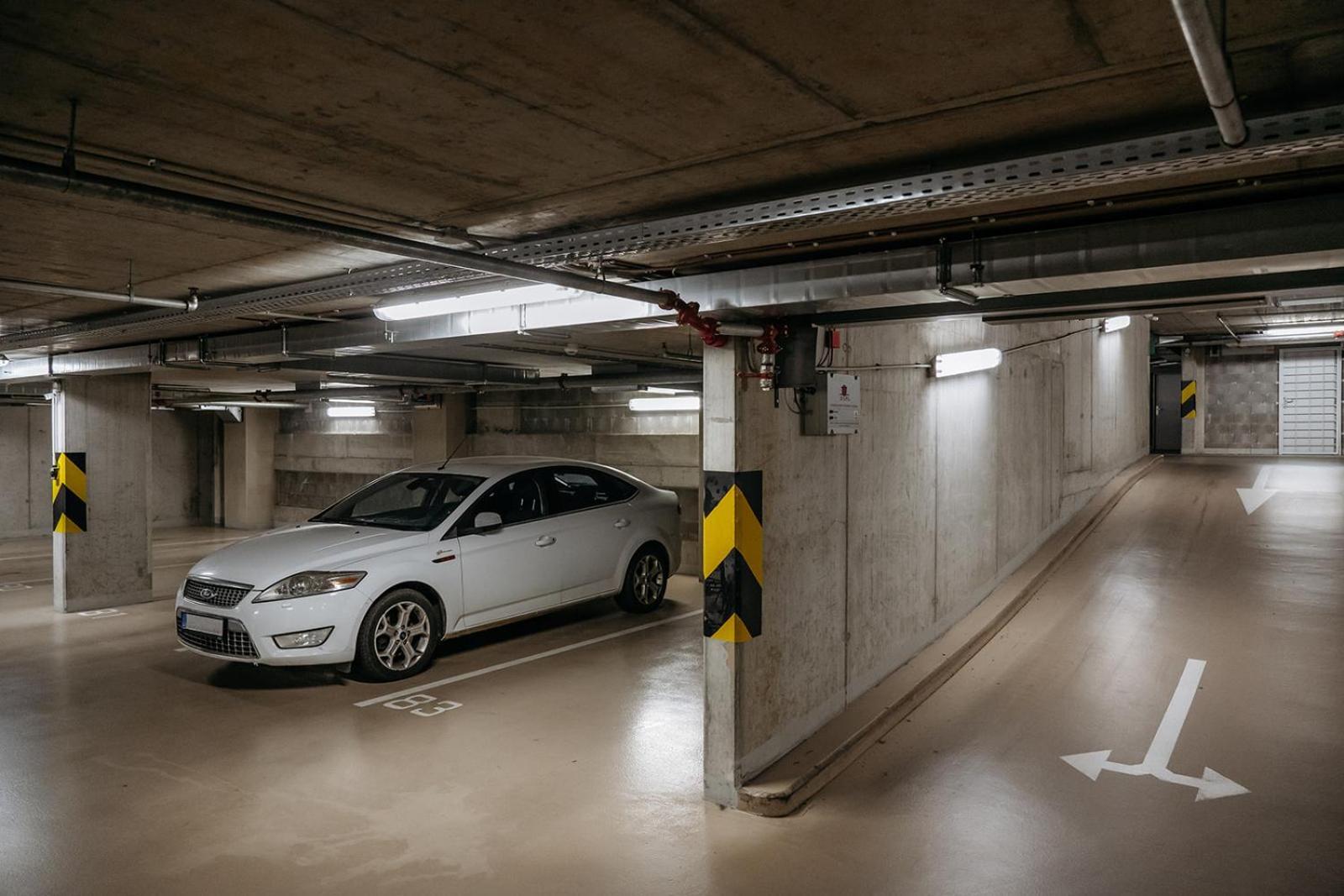 Lejlighed Days - Bright - Balcony - Private Parking *