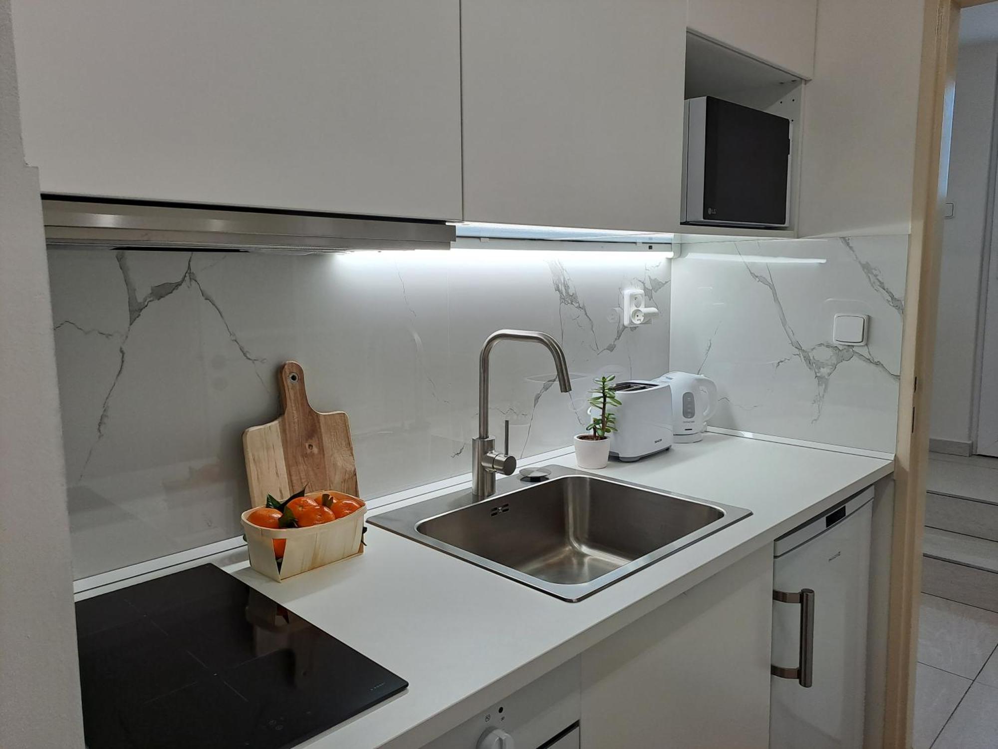 Apartmanovy Dum Se Zahradou V Klidne Casti Prahy *