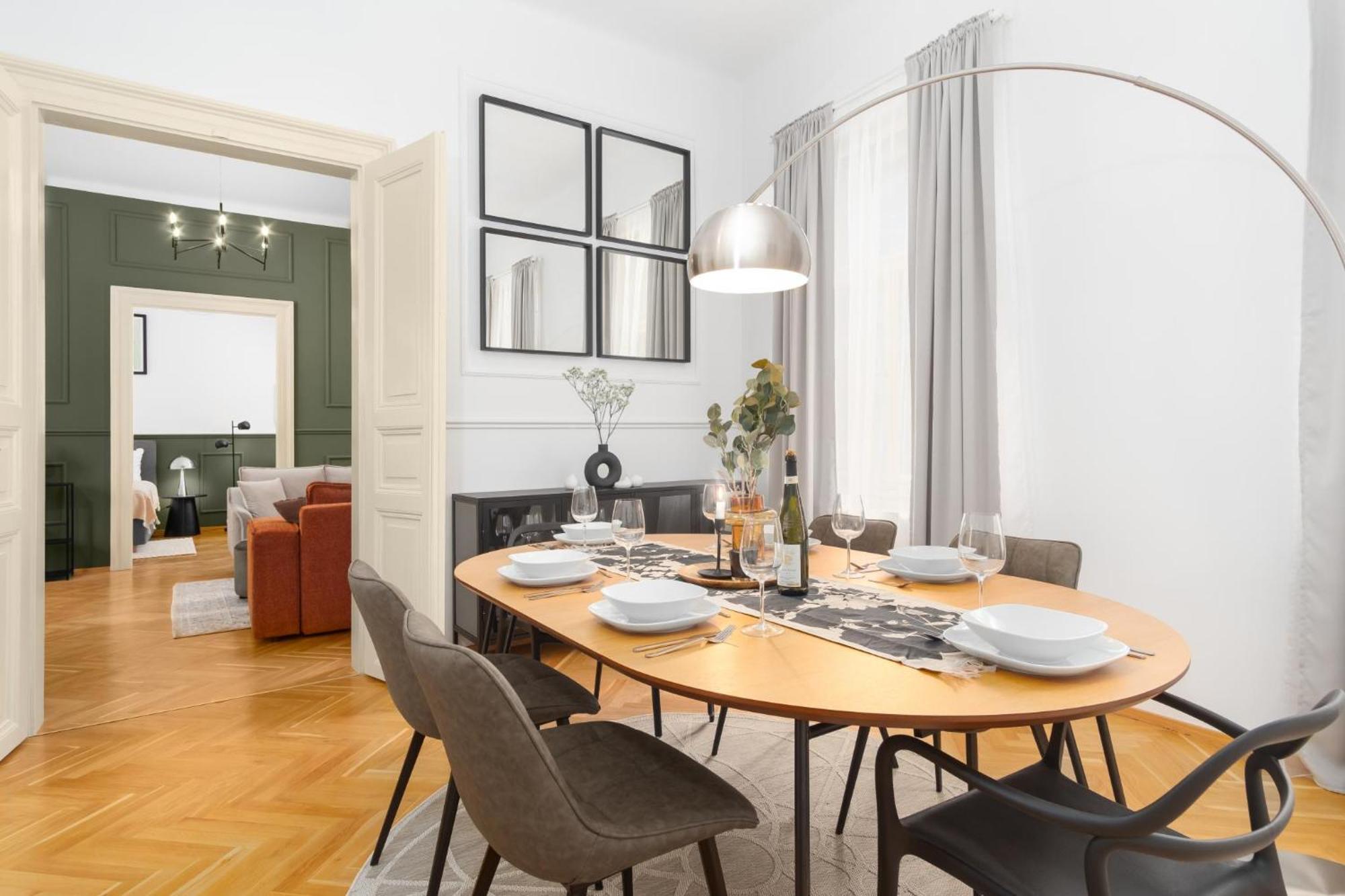 Lägenhet Stru House By Days - Luxurious Next To National Theatre