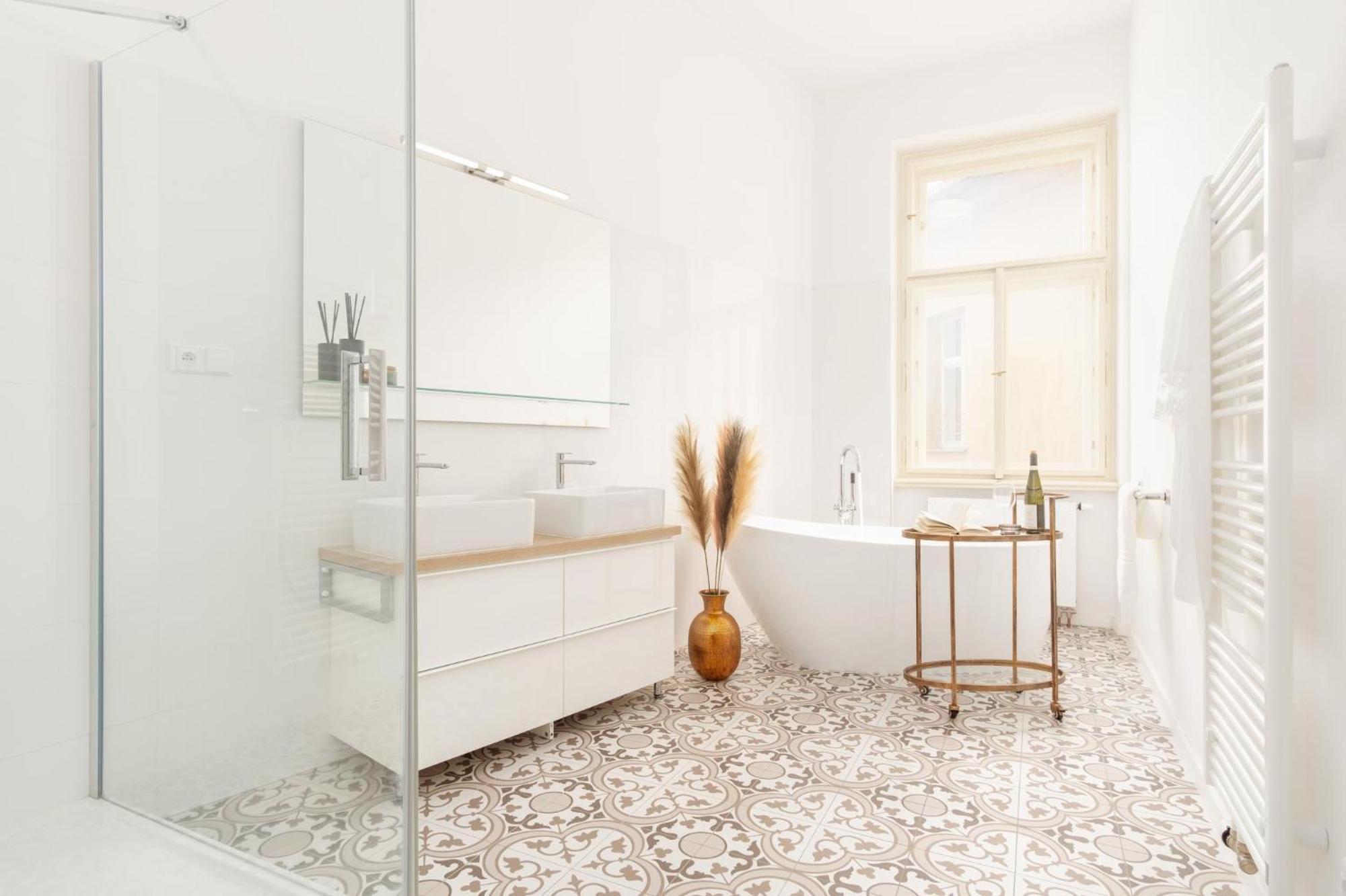 Stru House By Days - Luxurious Next To National Theatre