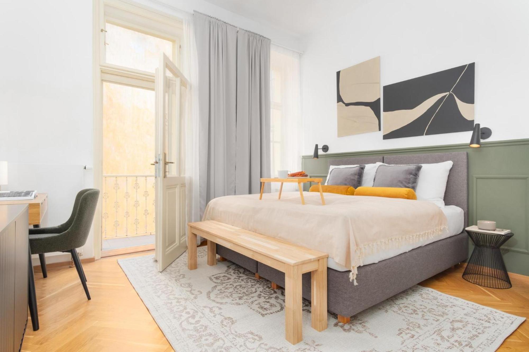 Stru House By Days - Luxurious Next To National Theatre