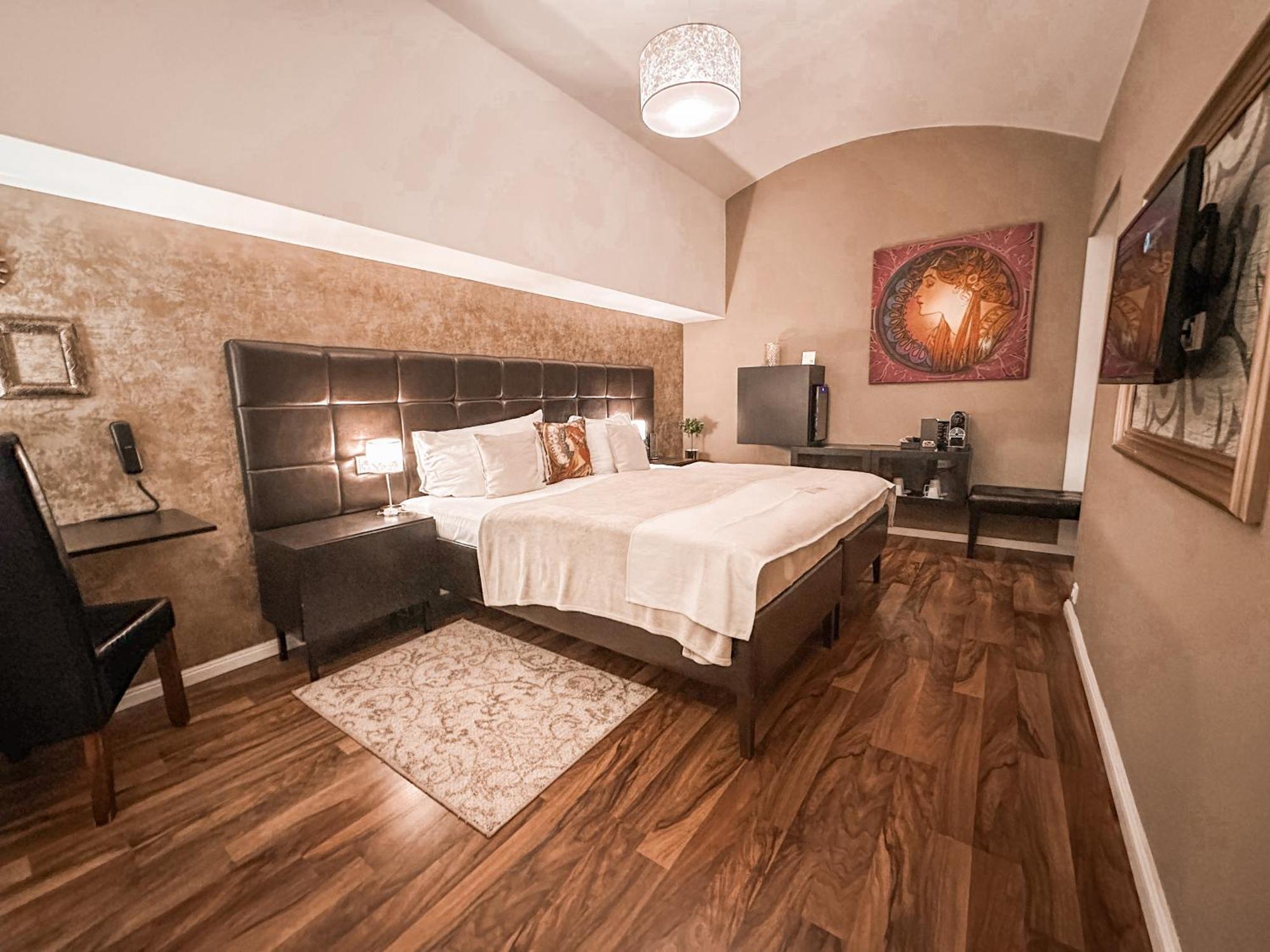 Alfons Boutique Hotel
