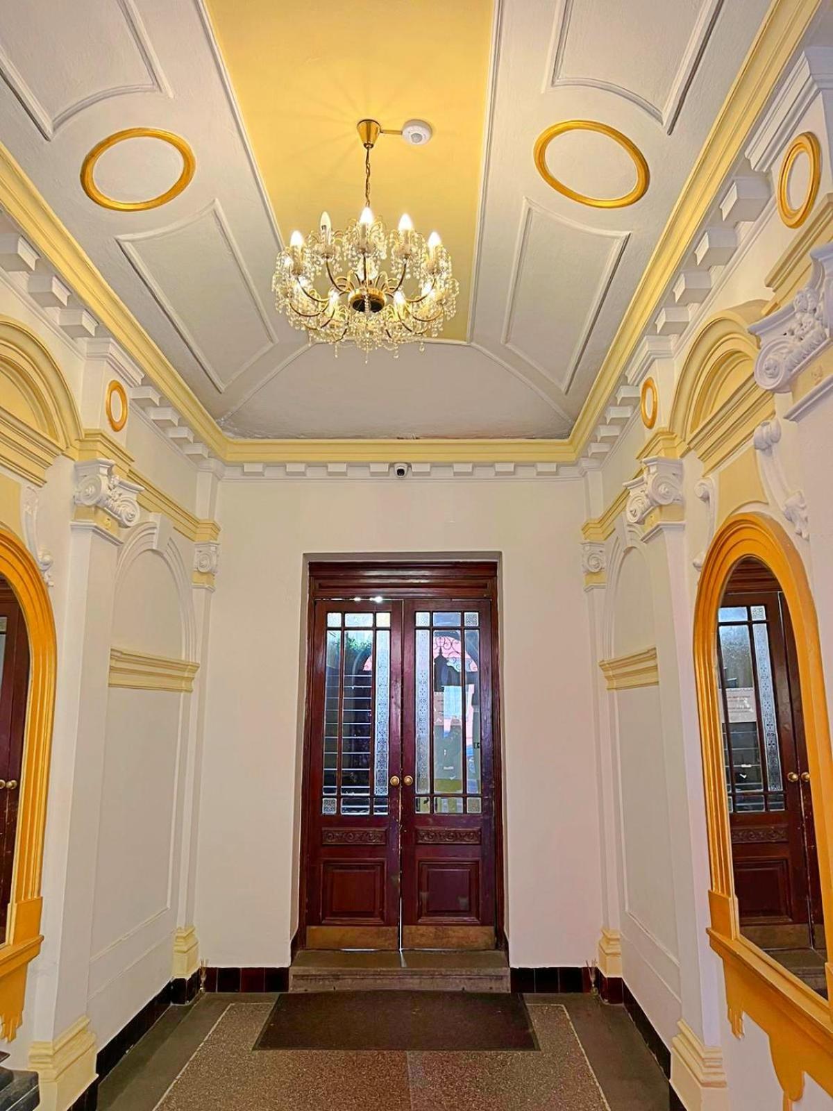 Apartment Mezonetovy V Centru