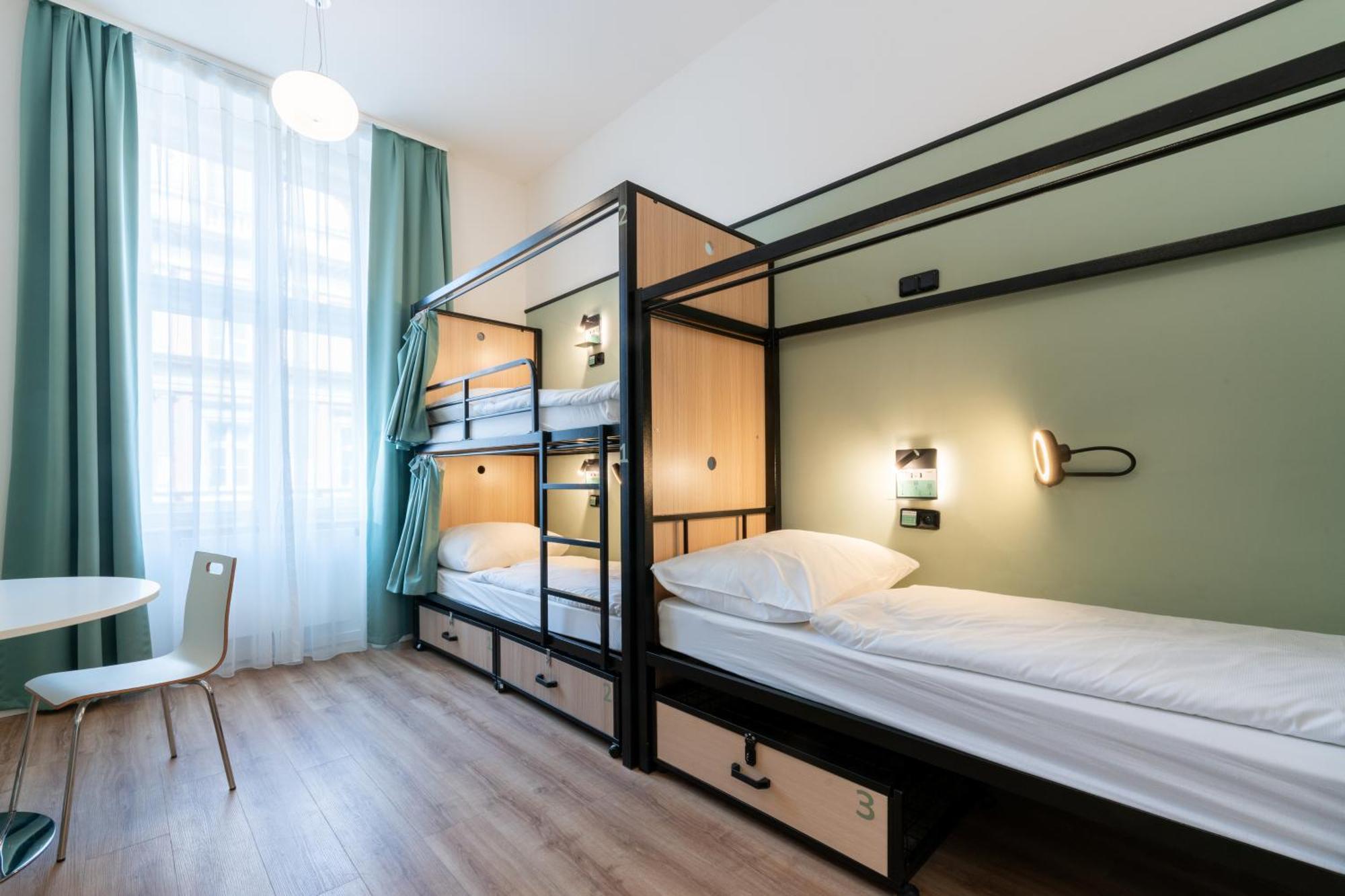 Hostel Luma Terra Prague