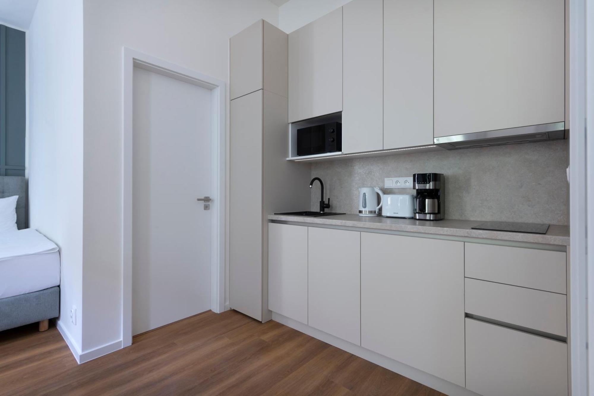 Encore Boutique By Dwellfort 4*