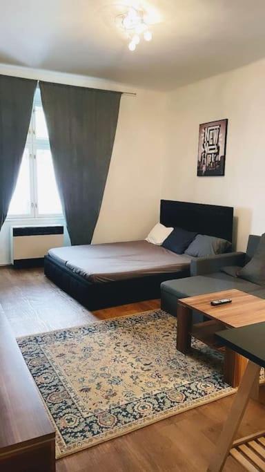 Urban Retreat Apartment *