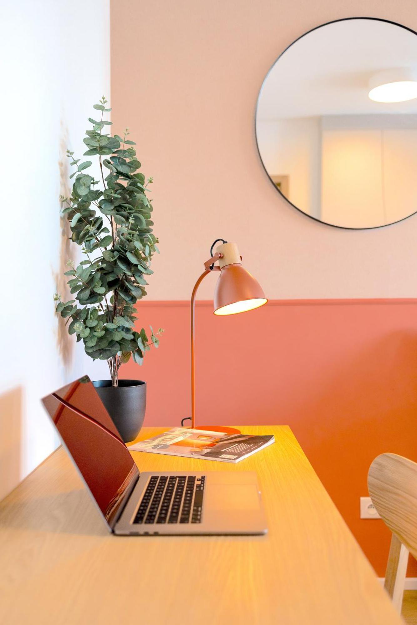 Lägenhet Design - Balcony, Free Parking, Yoga, 10 Mins To Center, By Gravity *