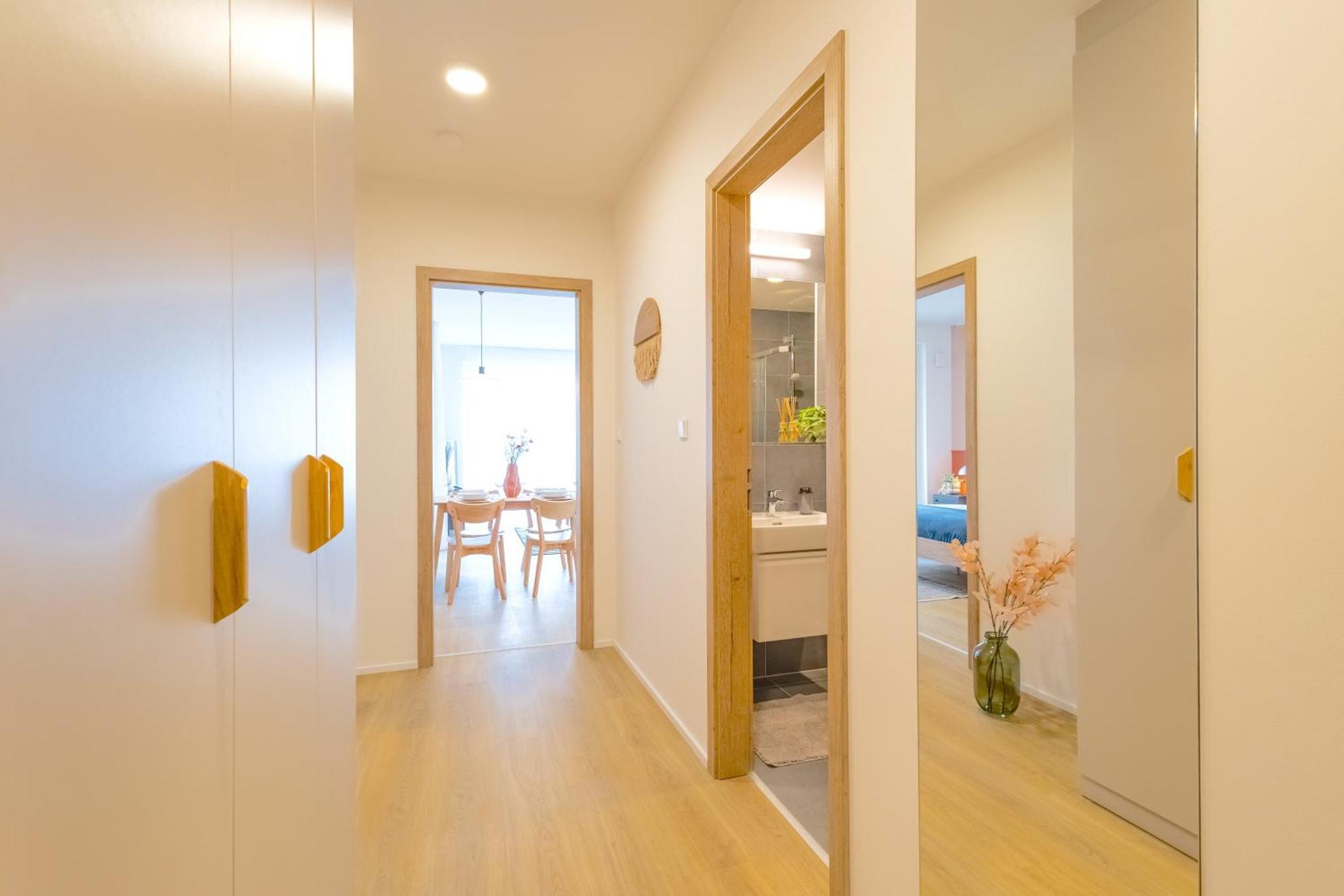 Lägenhet Design - Balcony, Free Parking, Yoga, 10 Mins To Center, By Gravity Prag