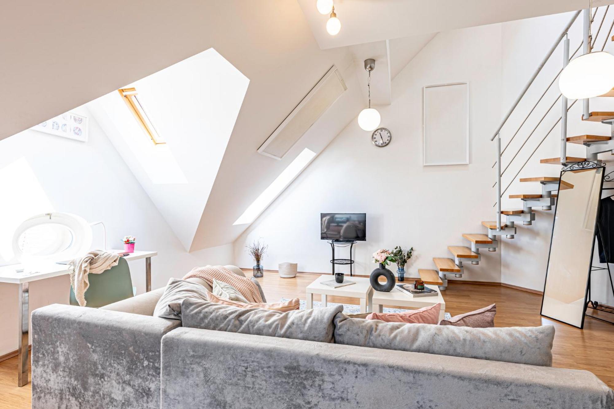Days - Terrace - Stunning View - Duplex Prag
