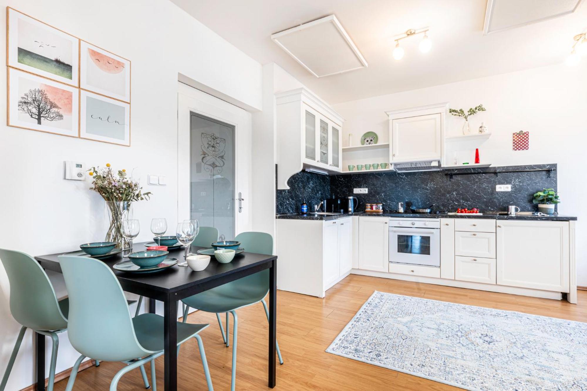 Days - Terrace - Stunning View - Duplex Lägenhet Prag