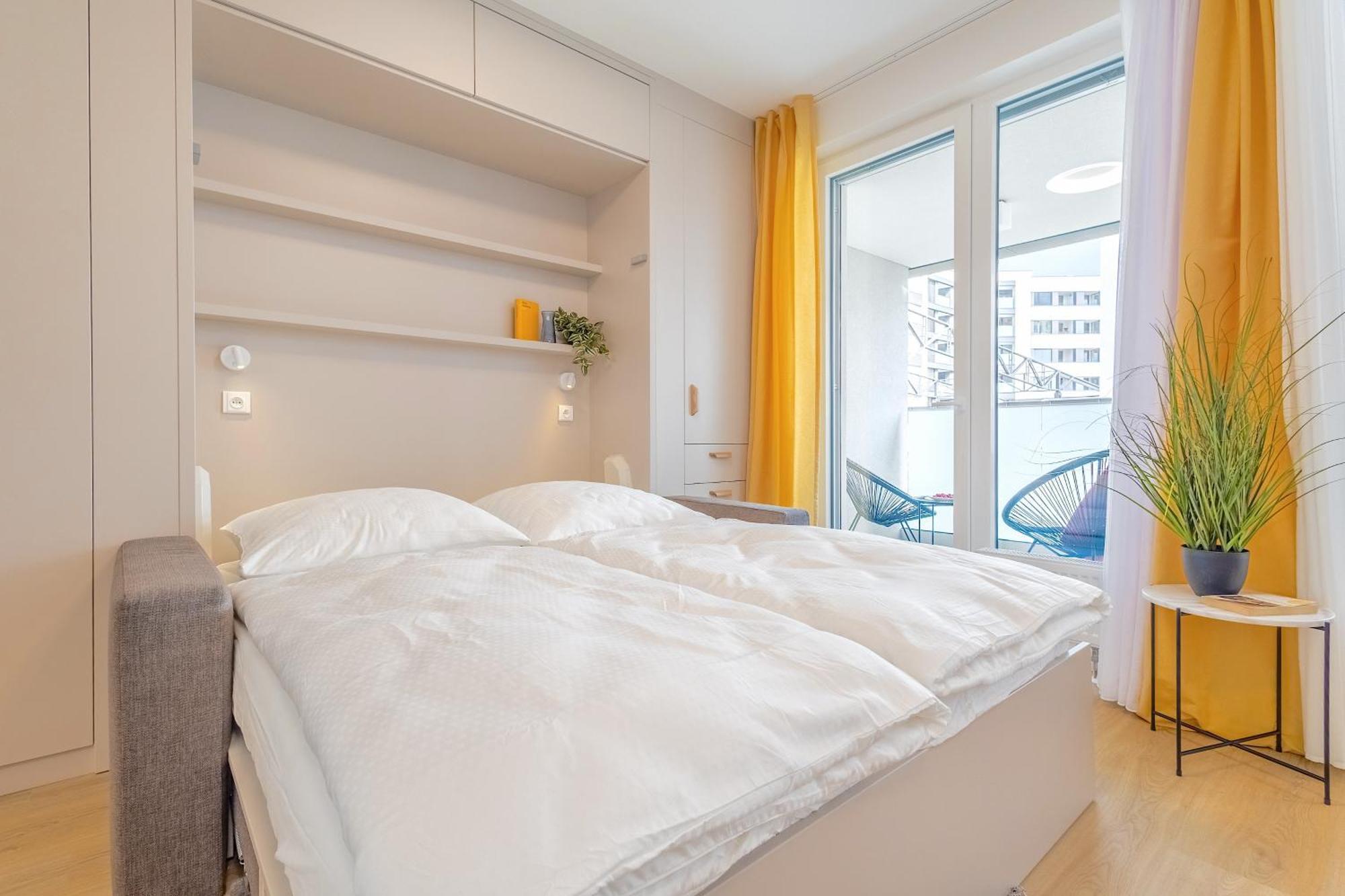 Apartmán Yellow - Balcony, Free Parking, By Gravity