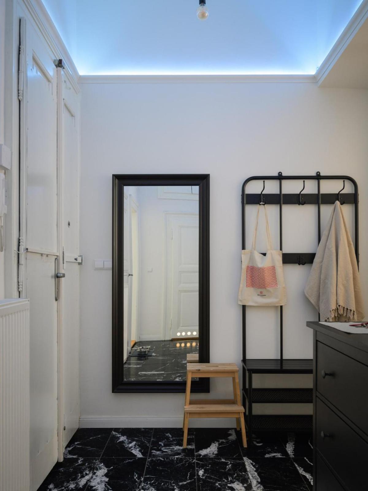 Comfortable And Cosy A Few Steps From Dancing House And Naplavka Dance *