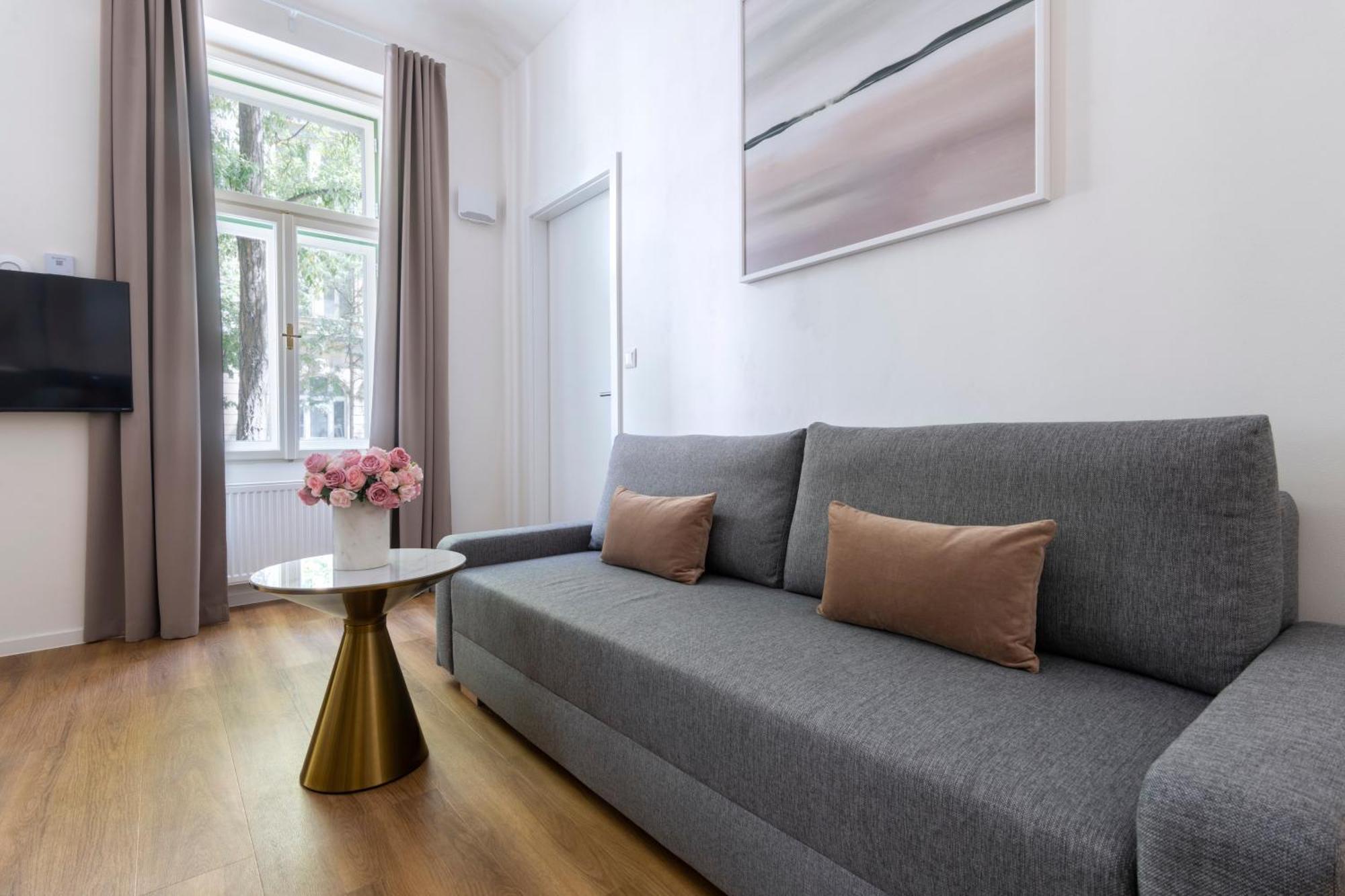 Encore Boutique By Dwellfort Prag