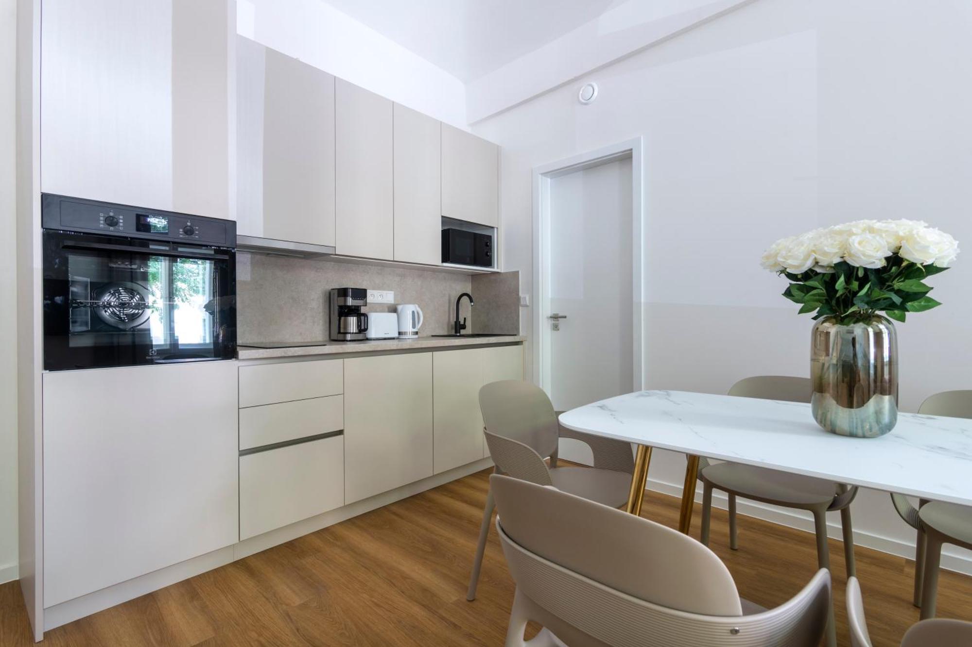 Encore Boutique By Dwellfort Aparthotel