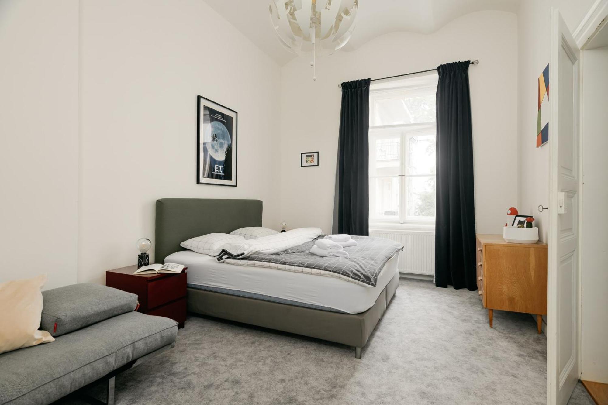 Comfortable And Cosy A Few Steps From Dancing House And Naplavka Dance