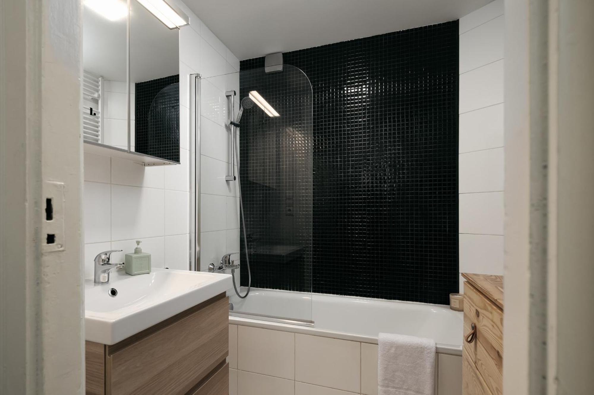 Apartment Comfortable And Cosy A Few Steps From Dancing House And Naplavka Dance
