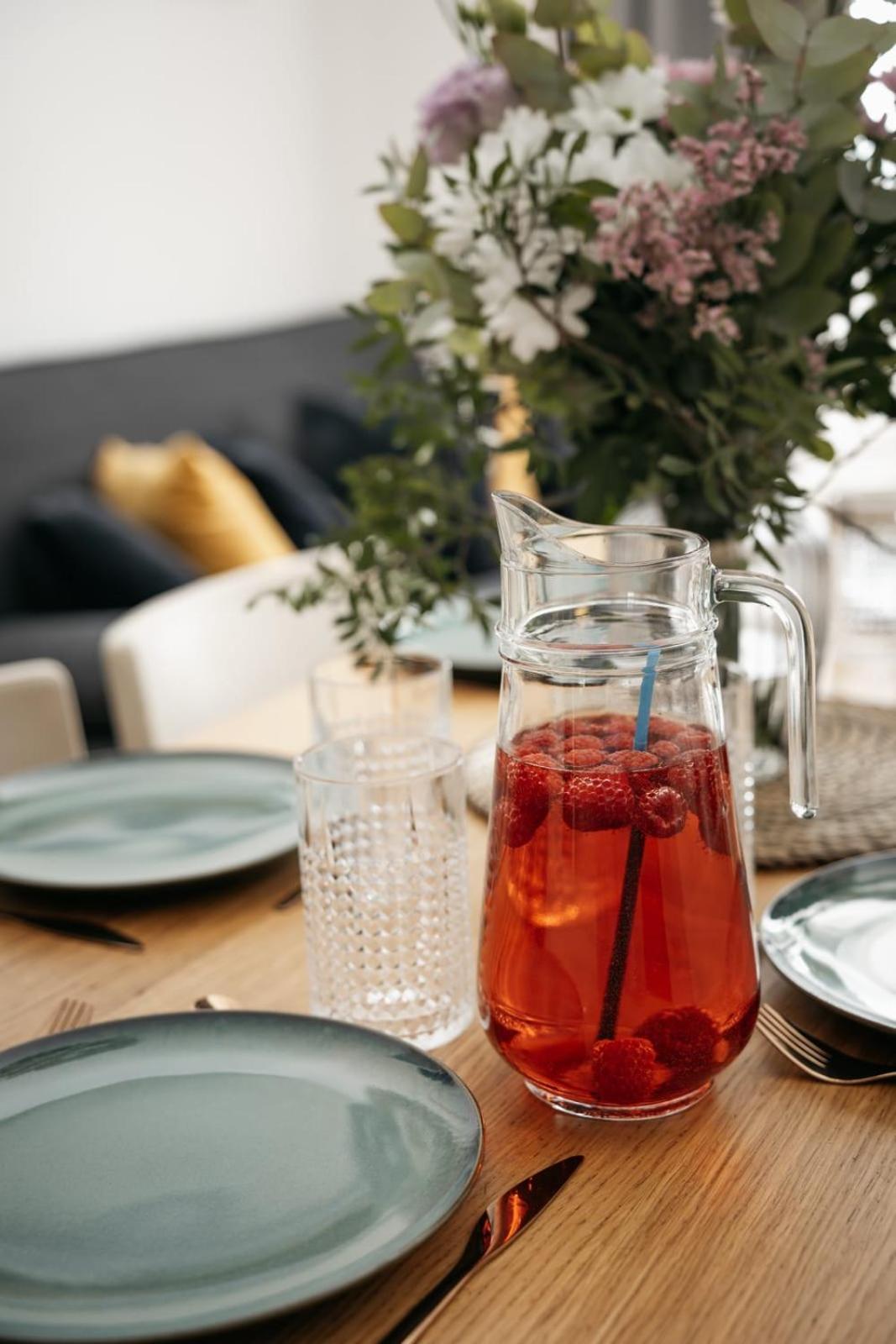 Apartment Comfortable And Cosy A Few Steps From Dancing House And Naplavka Dance