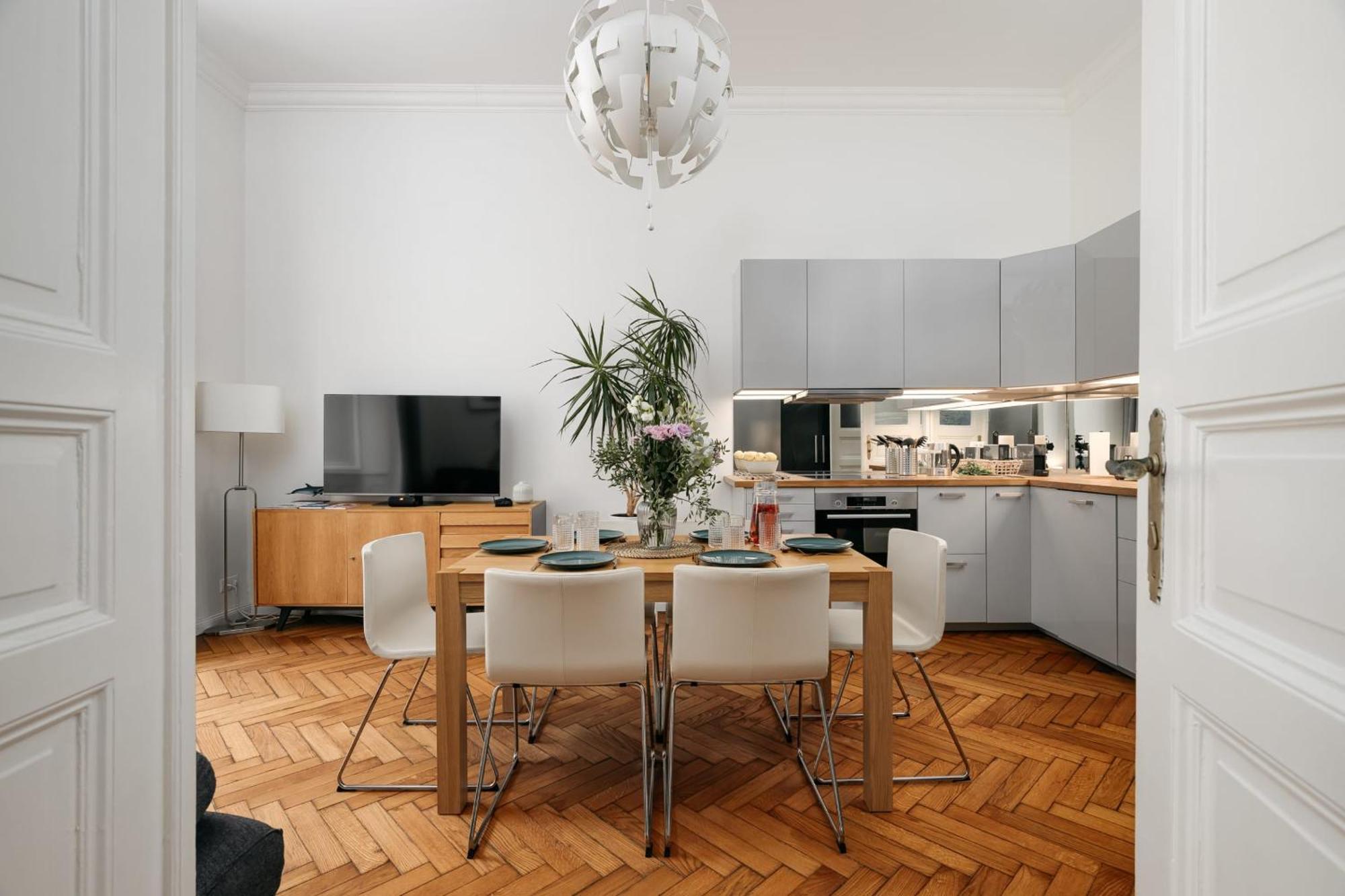 Comfortable And Cosy A Few Steps From Dancing House And Naplavka Dance Apartment *