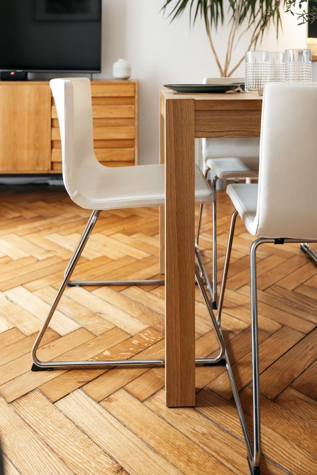 Comfortable And Cosy A Few Steps From Dancing House And Naplavka Dance Prag