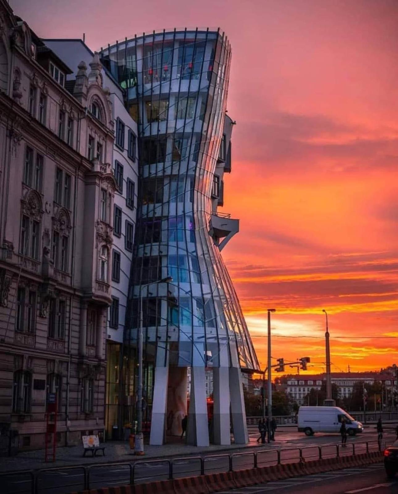 Comfortable And Cosy A Few Steps From Dancing House And Naplavka Dance * Prag