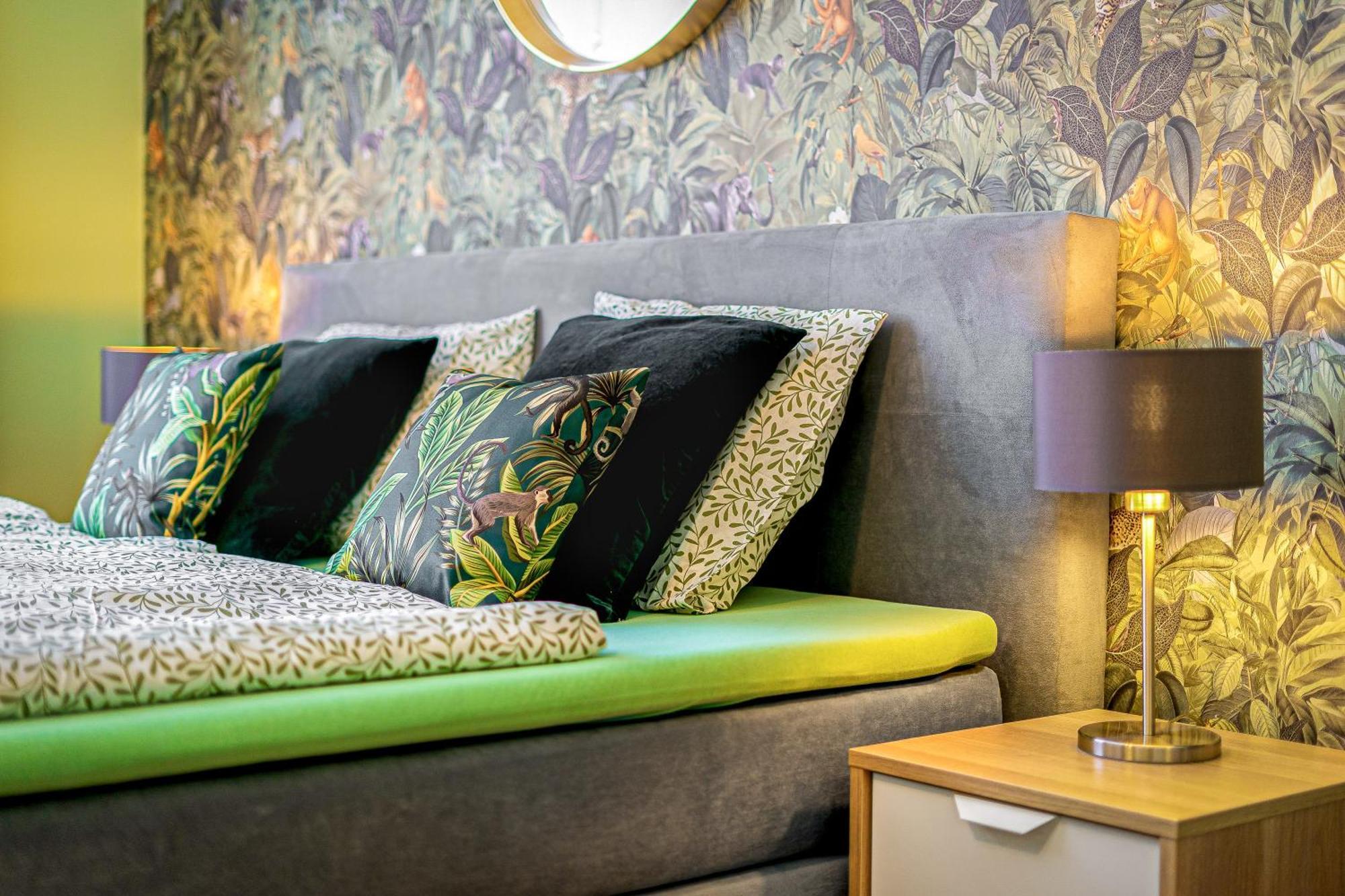 Oasis At Charles Square Apartment