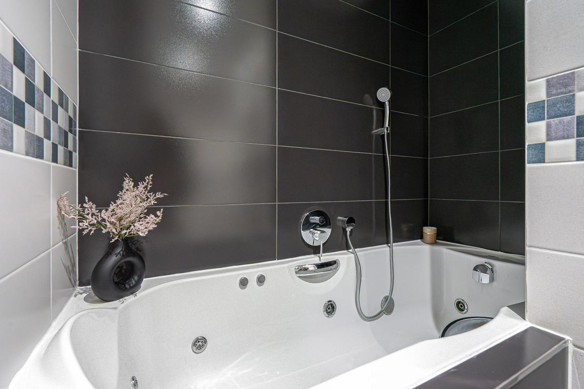 Apartment Oasis At Charles Square Prague