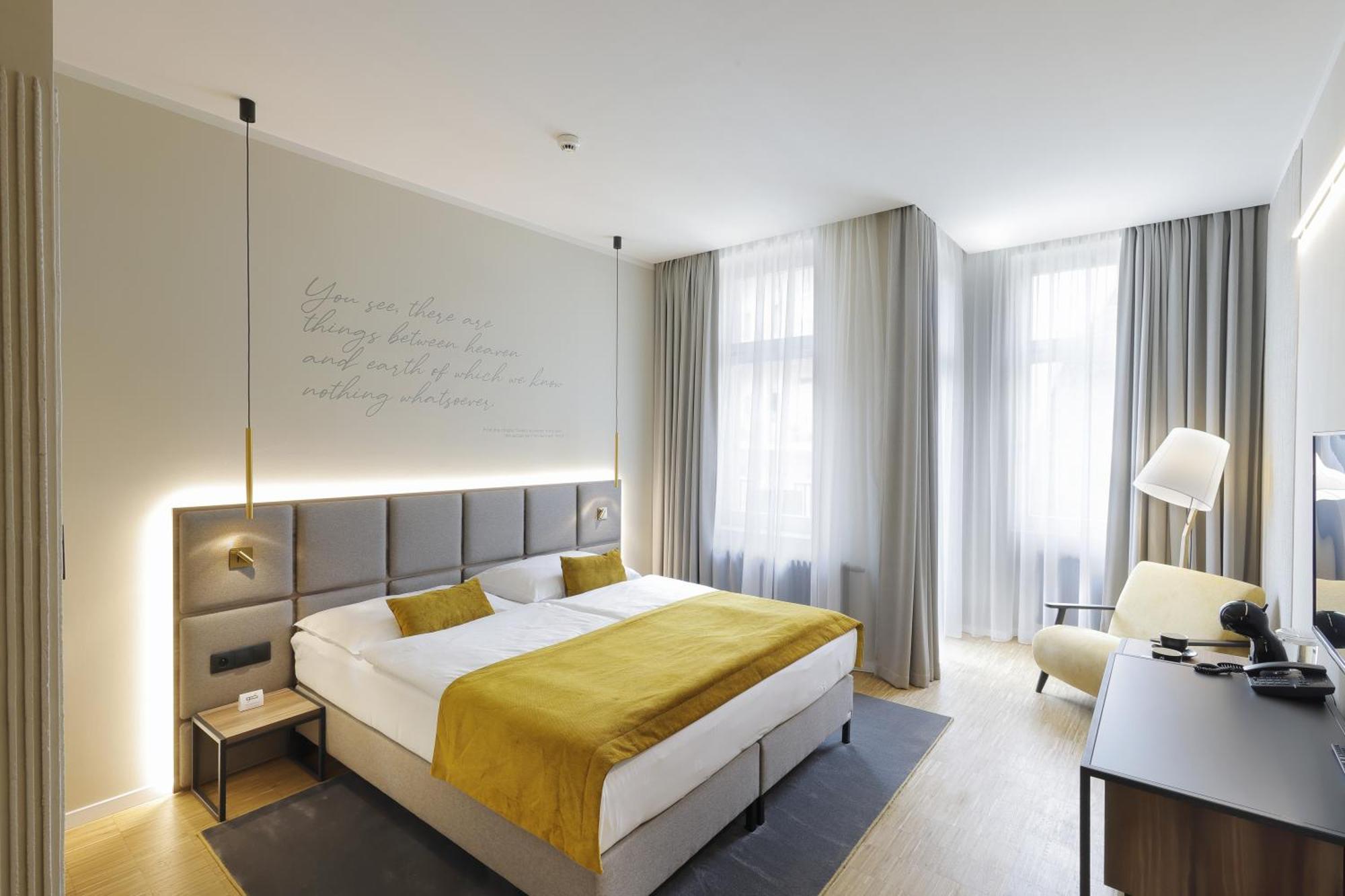 Prokop Square 4* Praha