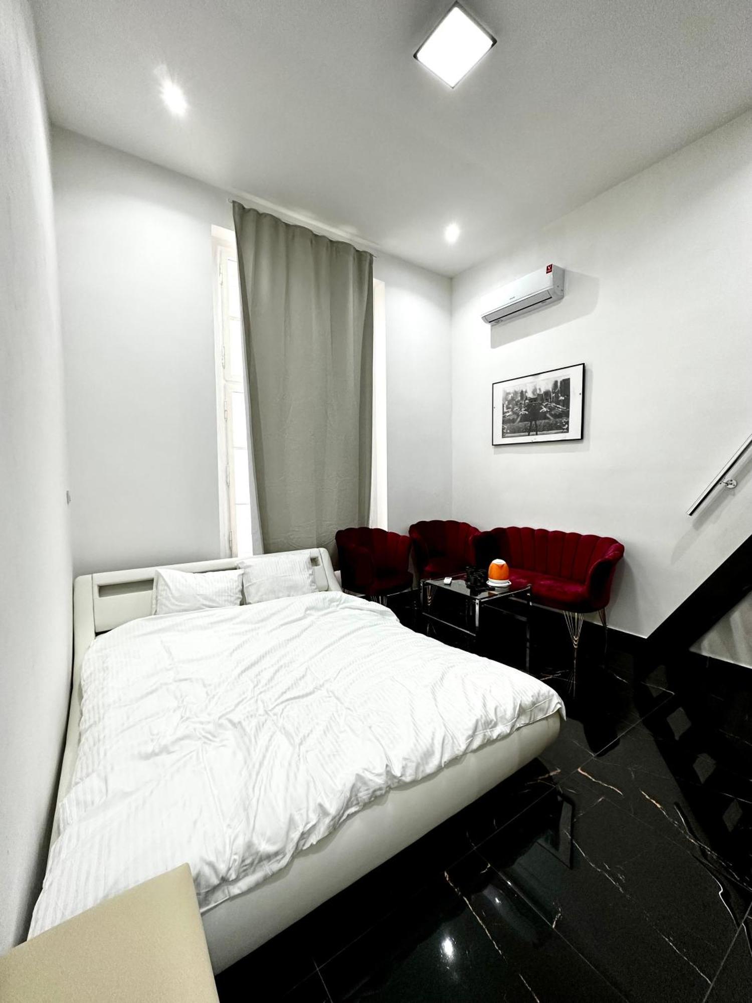 Apartment T1-wenceslas Square *