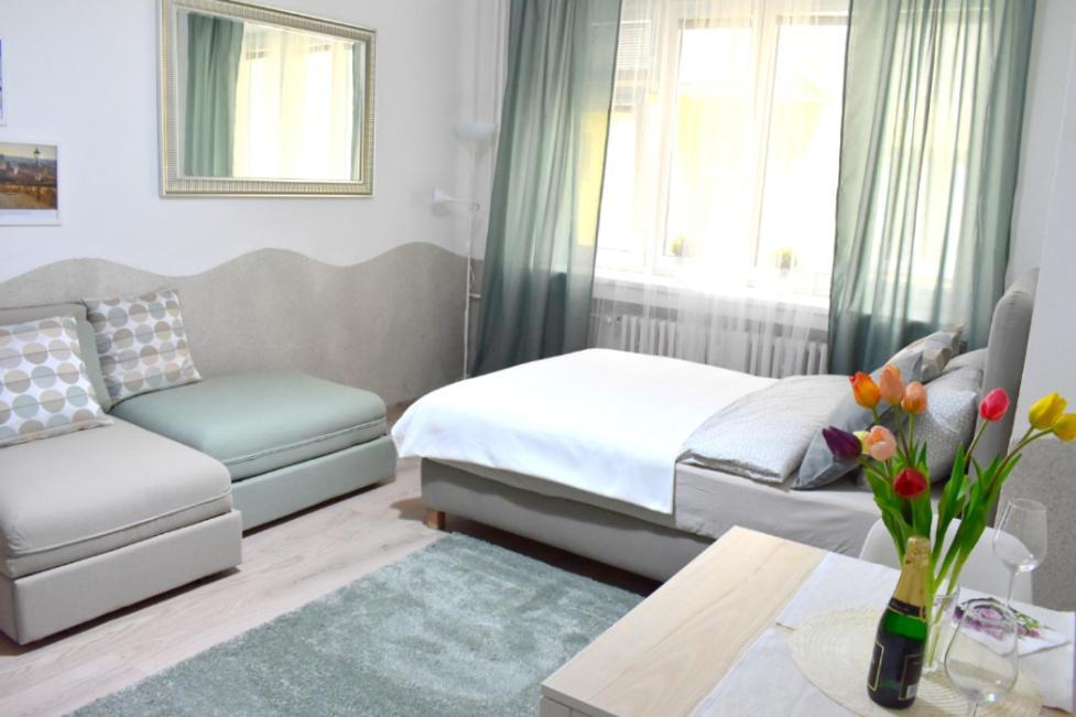Centre Apartment *