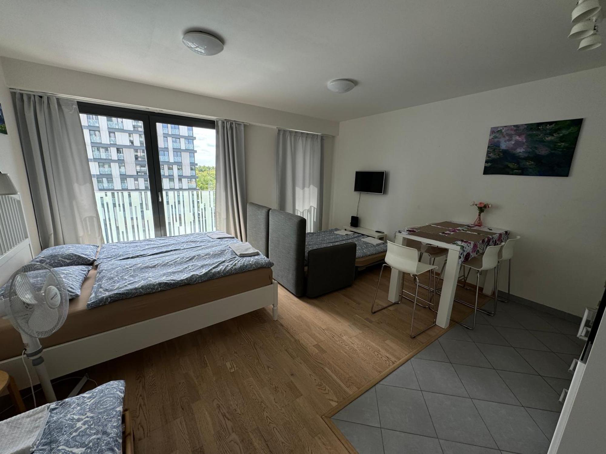 Apartment In Garden Towers