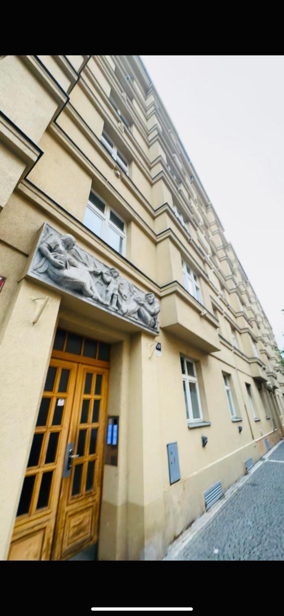 Urban Retreat Apartment Prag