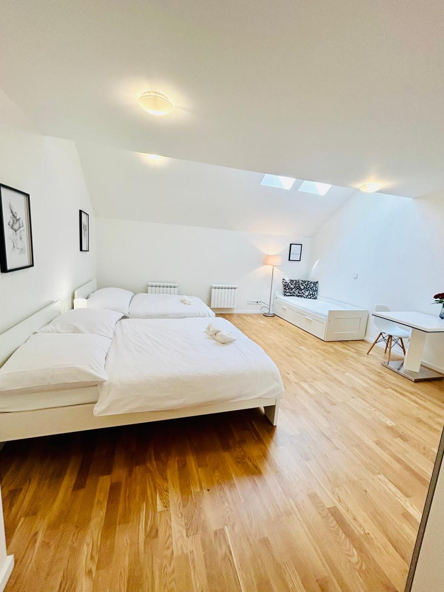 Cozy Design Right Next To Wenceslas Square * Prag