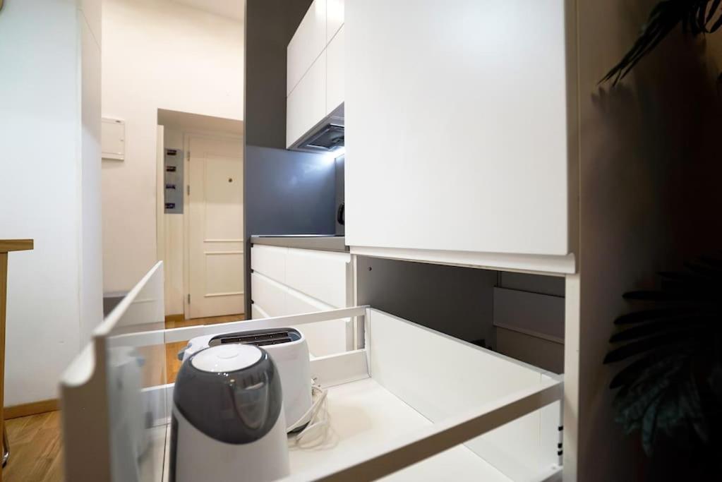 Cozy With Garage Apartment