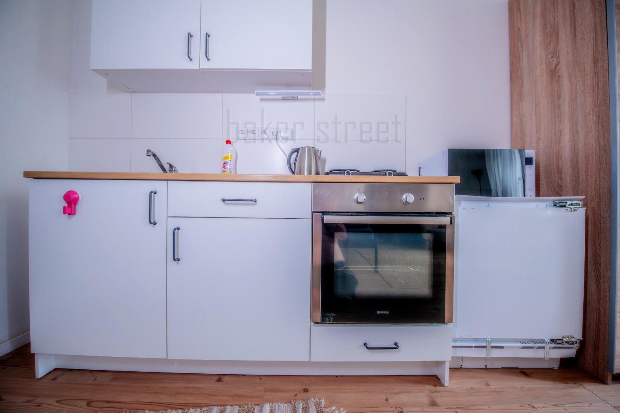 Apartmán Cozy Close To Palmovka Praha