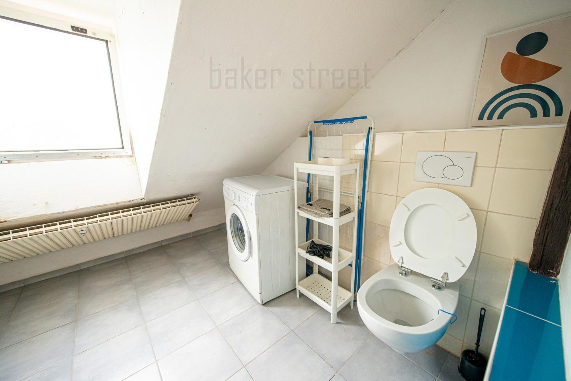 Apartment Attic 3 Bedrooms With 2 Bathrooms Prag