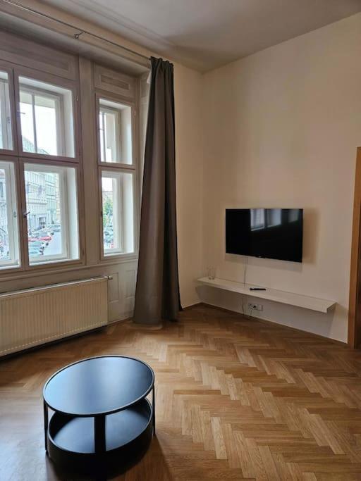 Spacious Elegance - A Gem Prag